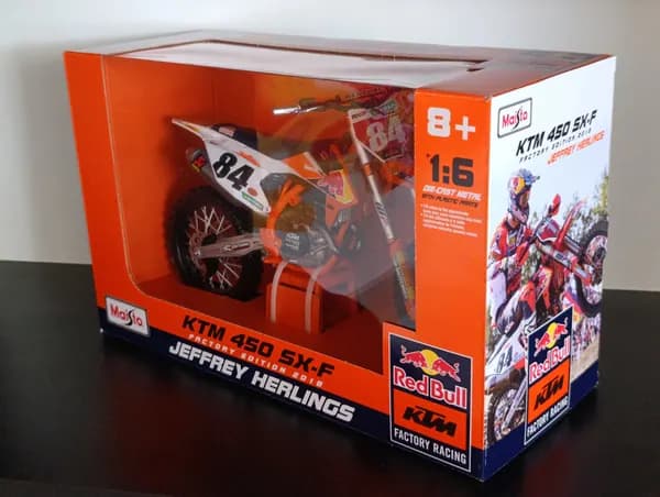 Maisto KTM 450 SX-F 1:6 scale image 3