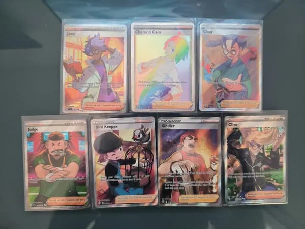 7 Pokémon TRAINER Cards