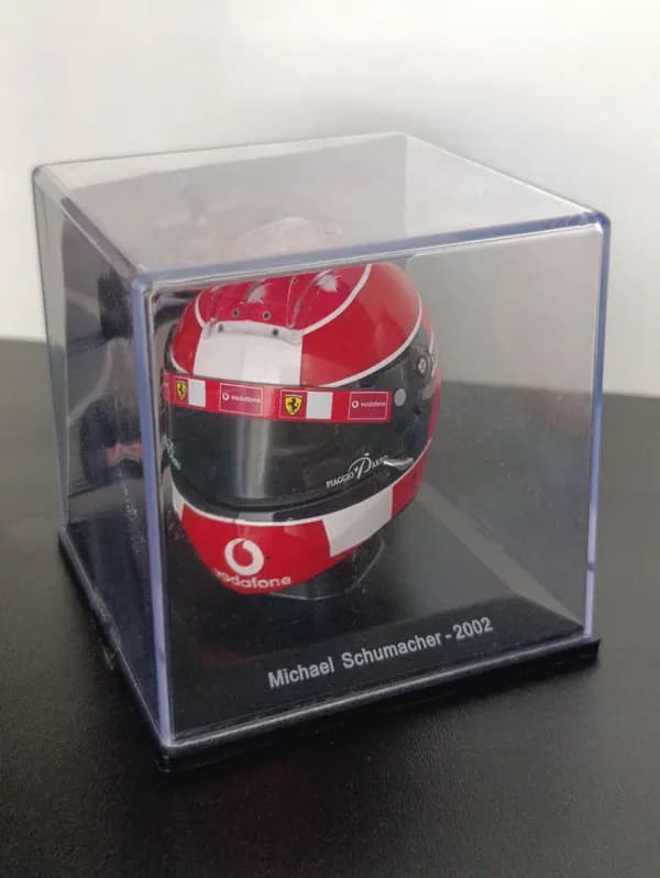 Michael Schumacher 1:6 helmet die cast
