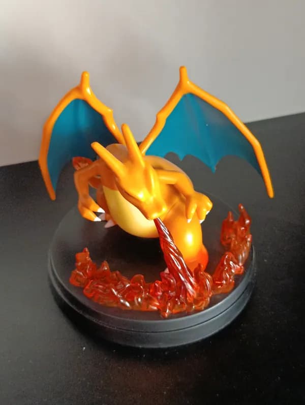 Charizard Figure image 4