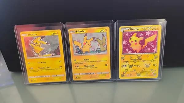 3 Pikachu - Pokémon Cards
