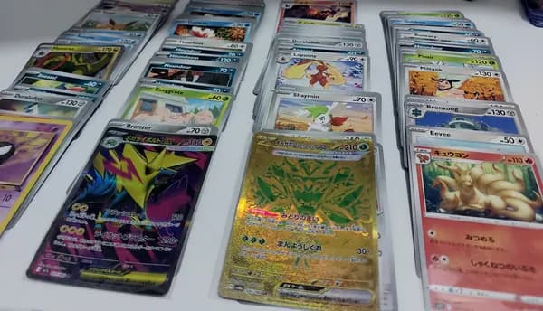 Vintage Gastly, golden teal mask ogerpon, ninetales, fullarts