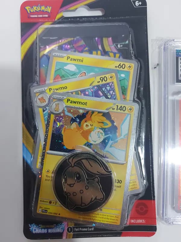 Legendary bird moltres lot image 3