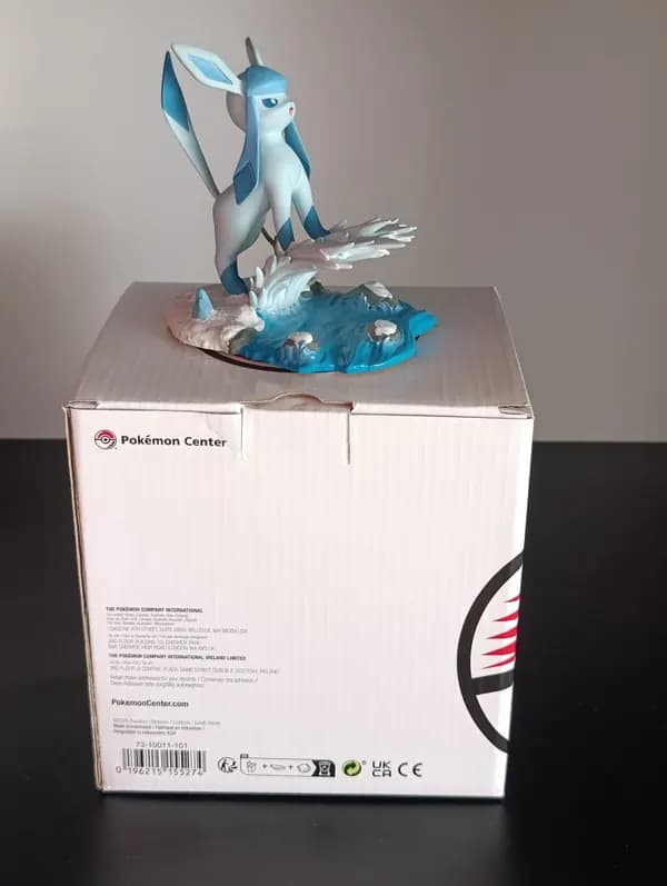 Pokemon Center Glaceon Figure