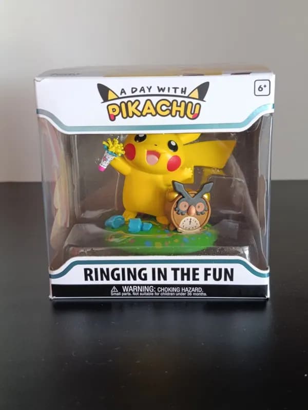 Pokemon Center Funko A day with pikachu
