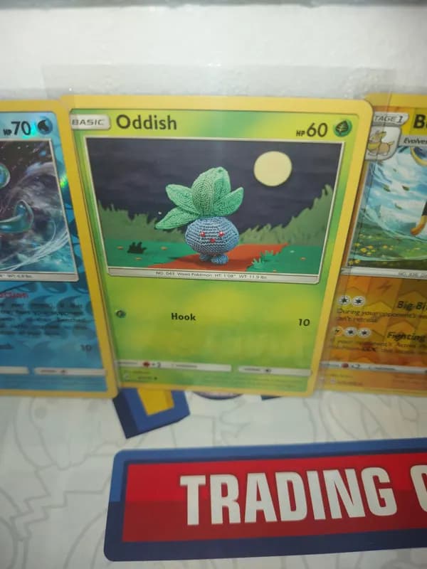 Oddish 2019 pokemon bundle