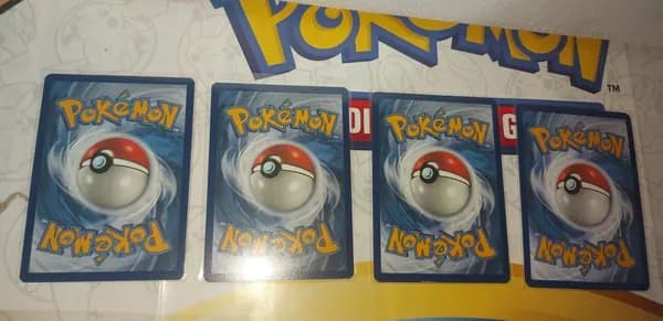 Oddish 2019 pokemon bundle image 6